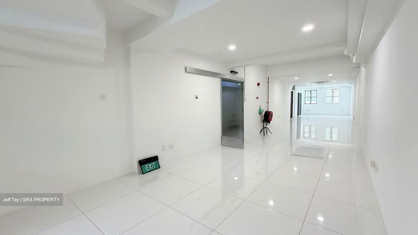 Joo Chiat Road (D15), Shop House #577063421